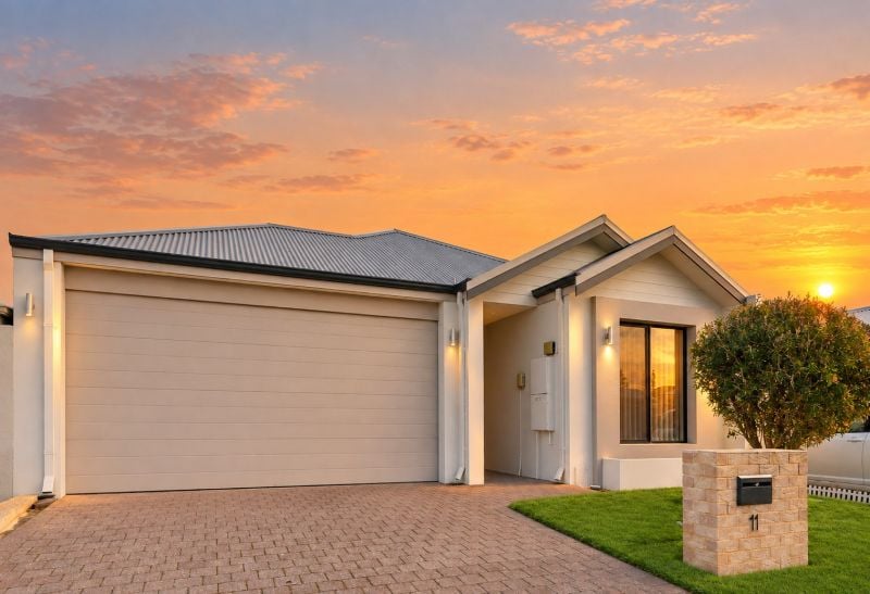 11 Schauss Rd, Eglinton, WA 6034