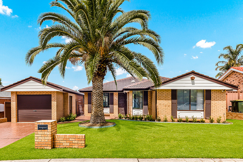 52 Glen Elgin Cres, Edensor Park, NSW 2176