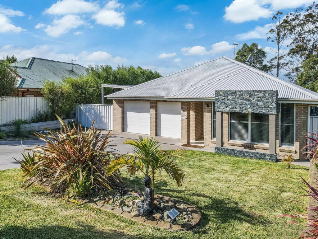 37 Turvey Cres, St Georges Basin, NSW 2540