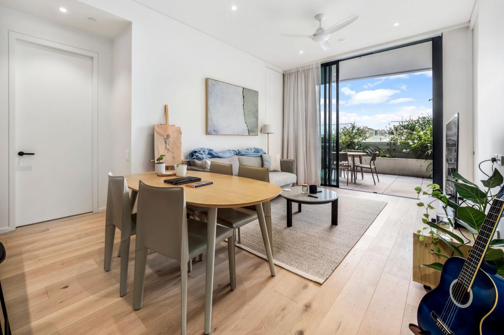 604/66 HOPE ST, SOUTH BRISBANE, QLD 4101