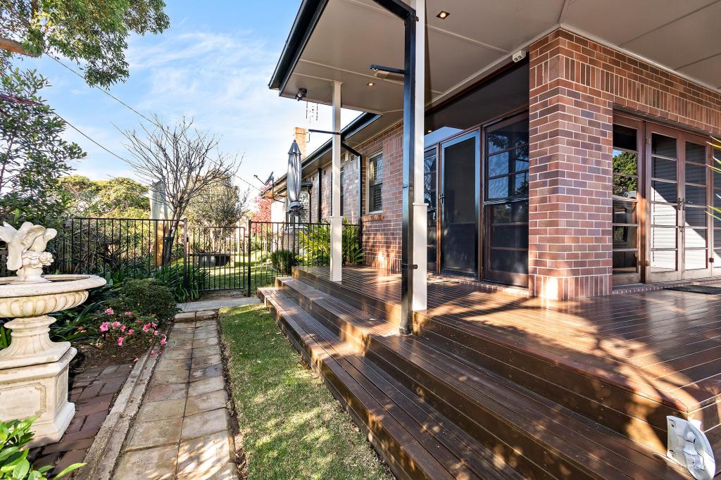 126 Gordon Ave, Hamilton South, NSW 2303