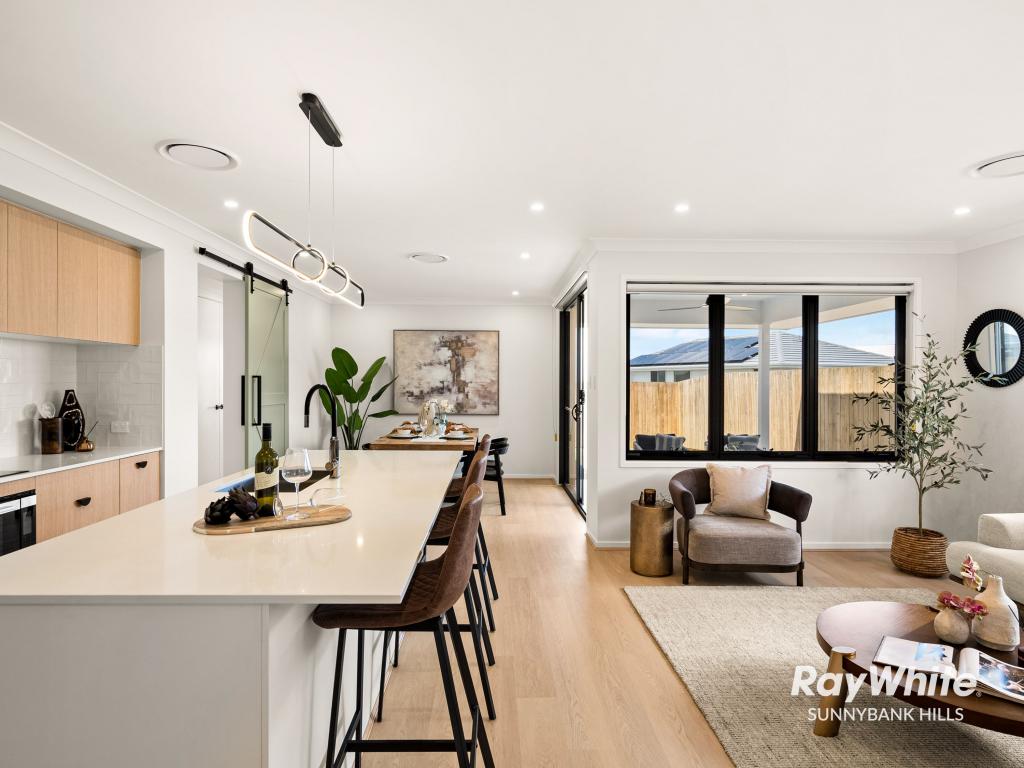 85 GUROMAN DR, GREENBANK, QLD 4124