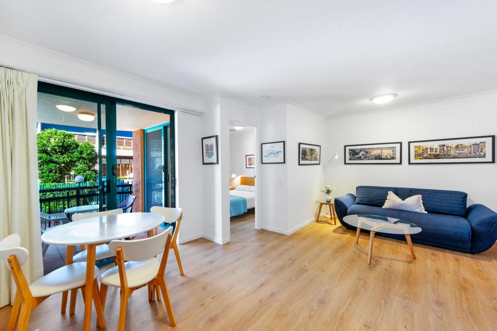 11/11-17 PHILIP AVE, BROADBEACH, QLD 4218