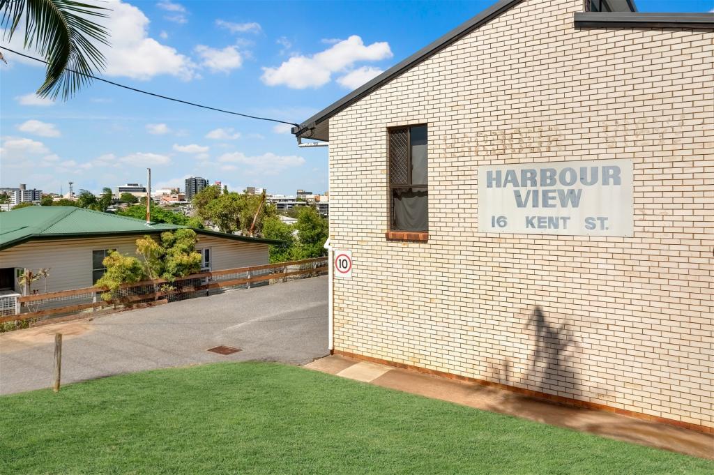 4/16 Kent St, West Gladstone, QLD 4680