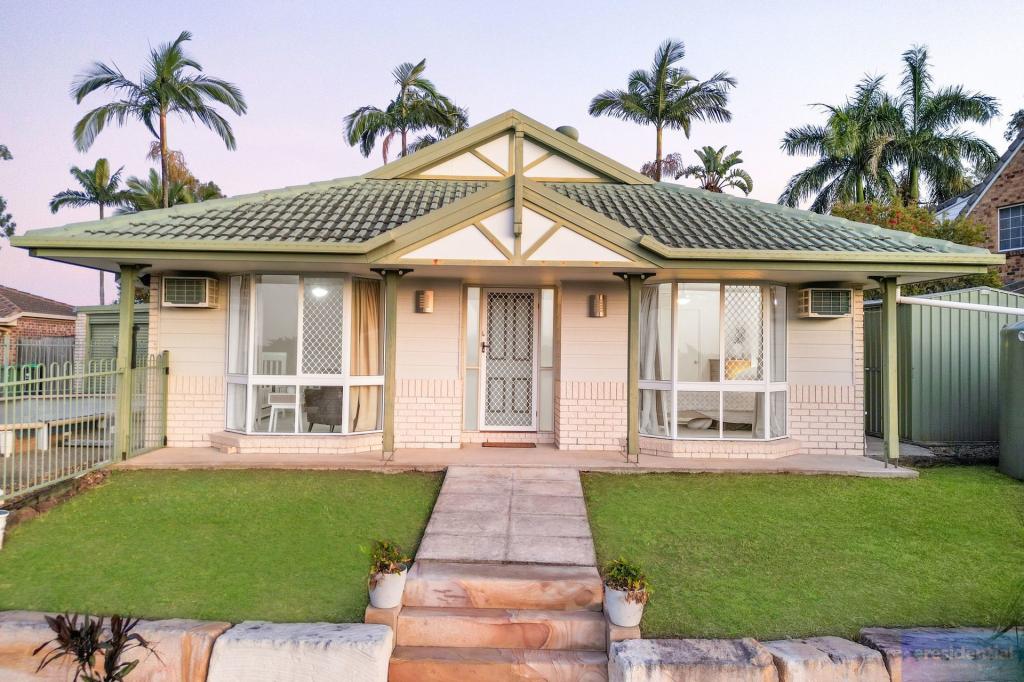 16 Wantana Cres, Edens Landing, QLD 4207