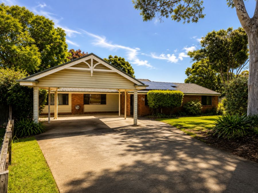 18 Crosby St, Darling Heights, QLD 4350