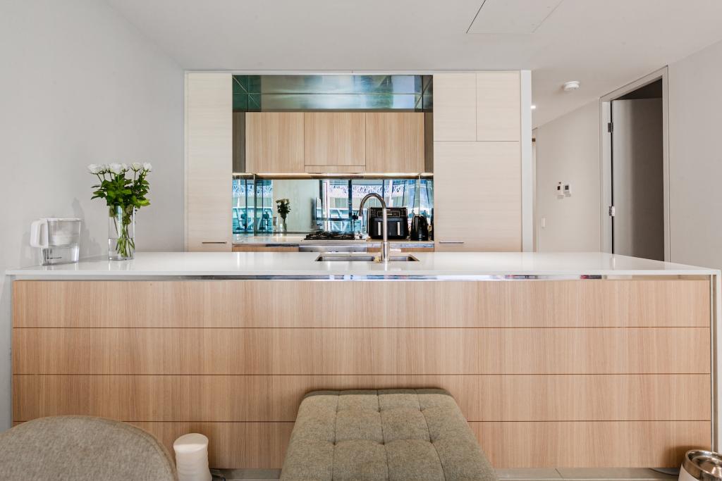 613/211 PACIFIC HWY, NORTH SYDNEY, NSW 2060