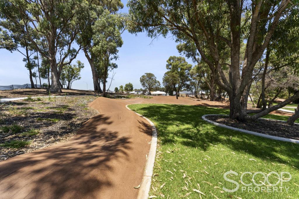 15 Camperdown Way, Lakelands, WA 6180