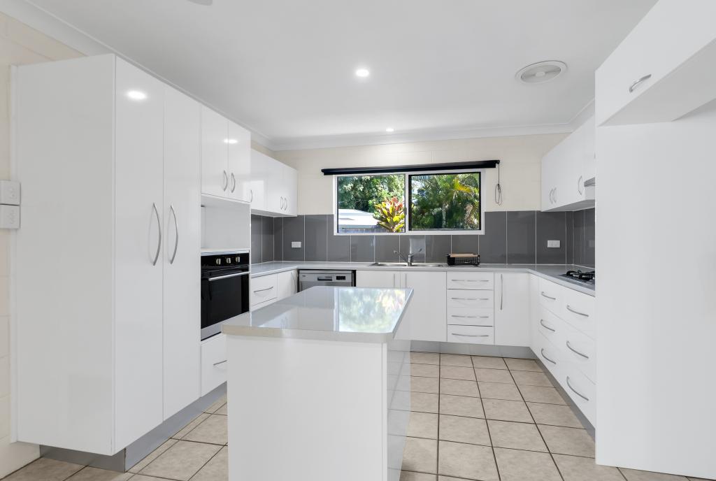 1/10 Cassia St, Edge Hill, QLD 4870