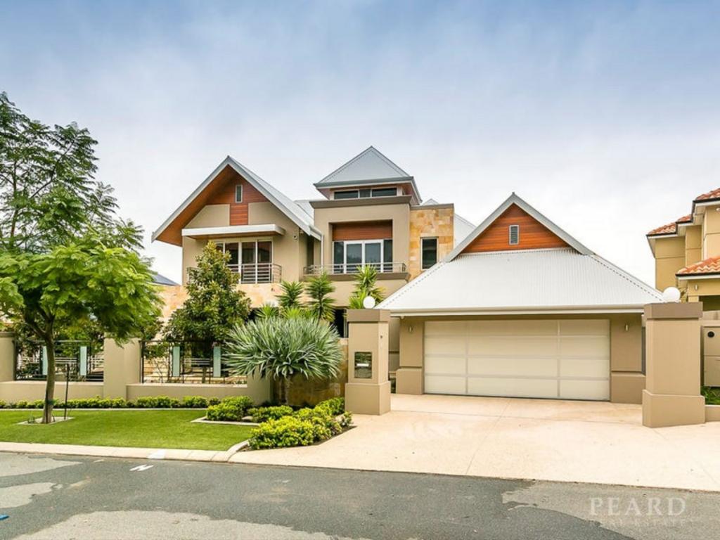 11 Midi Tce, Hillarys, WA 6025