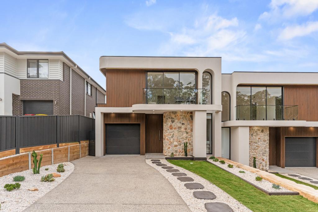 52 AWABA ST, MORISSET, NSW 2264