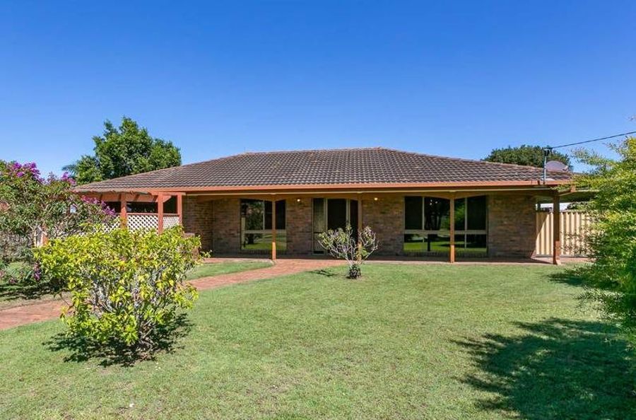 15 PAVON ST, REGENTS PARK, QLD 4118