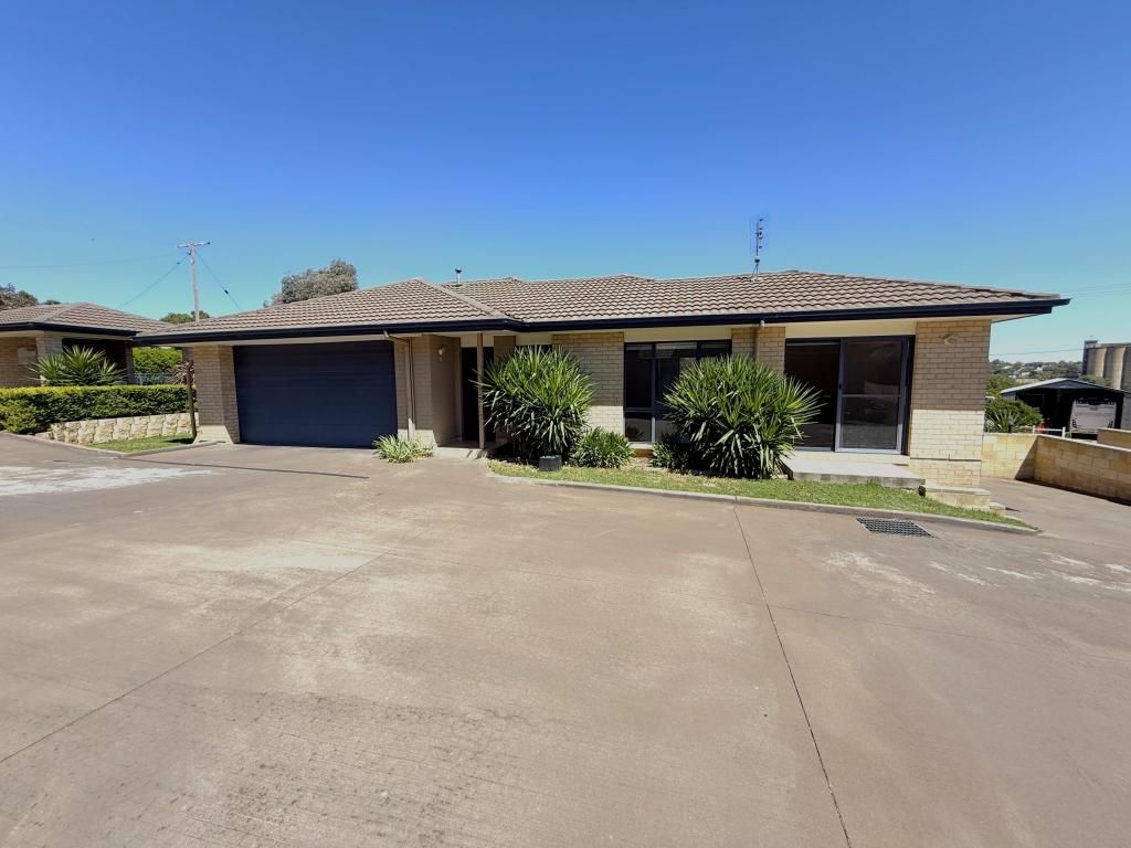 13/157 William St, Young, NSW 2594