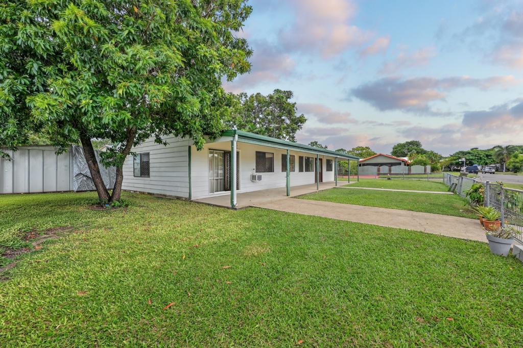 16 Paringa St, Cranbrook, QLD 4814