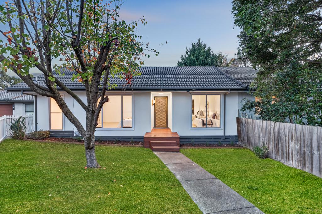 1/4 WALCHA CT, CHADSTONE, VIC 3148