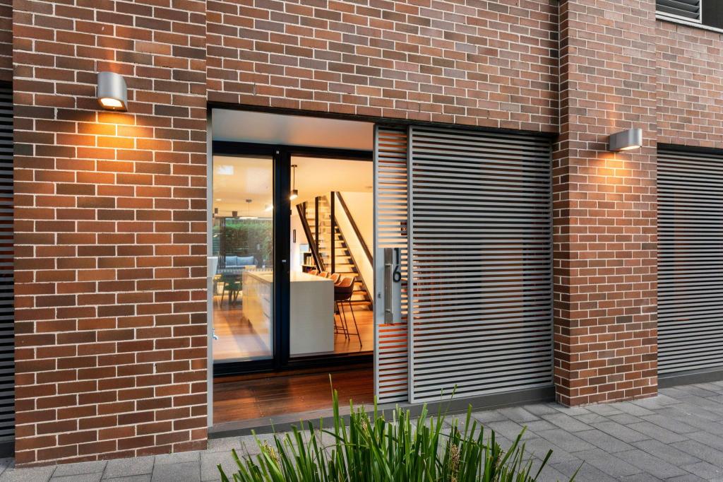 16 Gantry Lane, Camperdown, NSW 2050