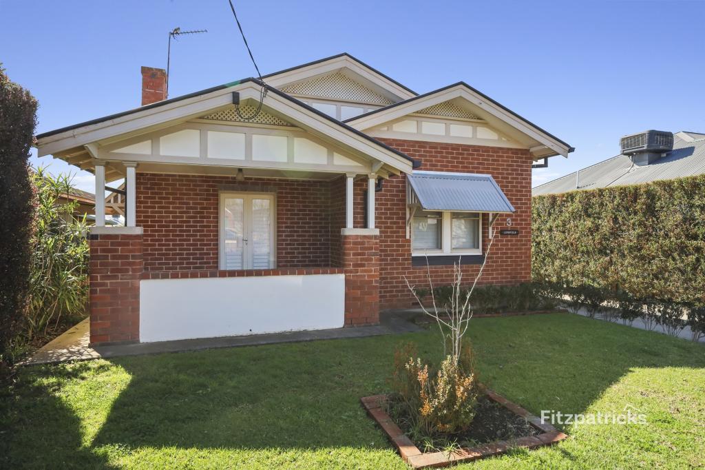 3 Wooden St, Turvey Park, NSW 2650