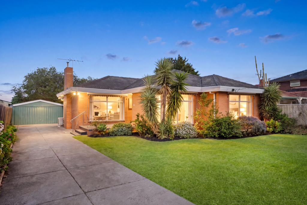 33 Billingham Rd, Deer Park, VIC 3023
