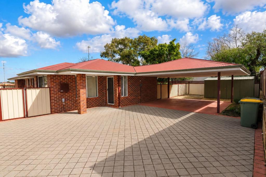 10b Stickland St, Wongan Hills, WA 6603