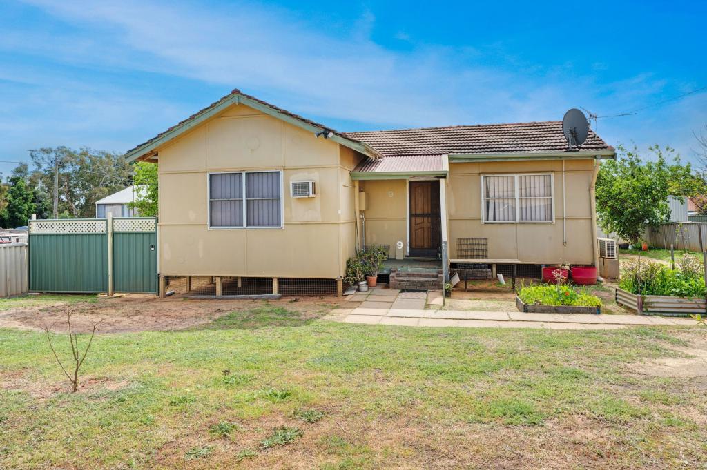 9 Ikewa St, Mingenew, WA 6522