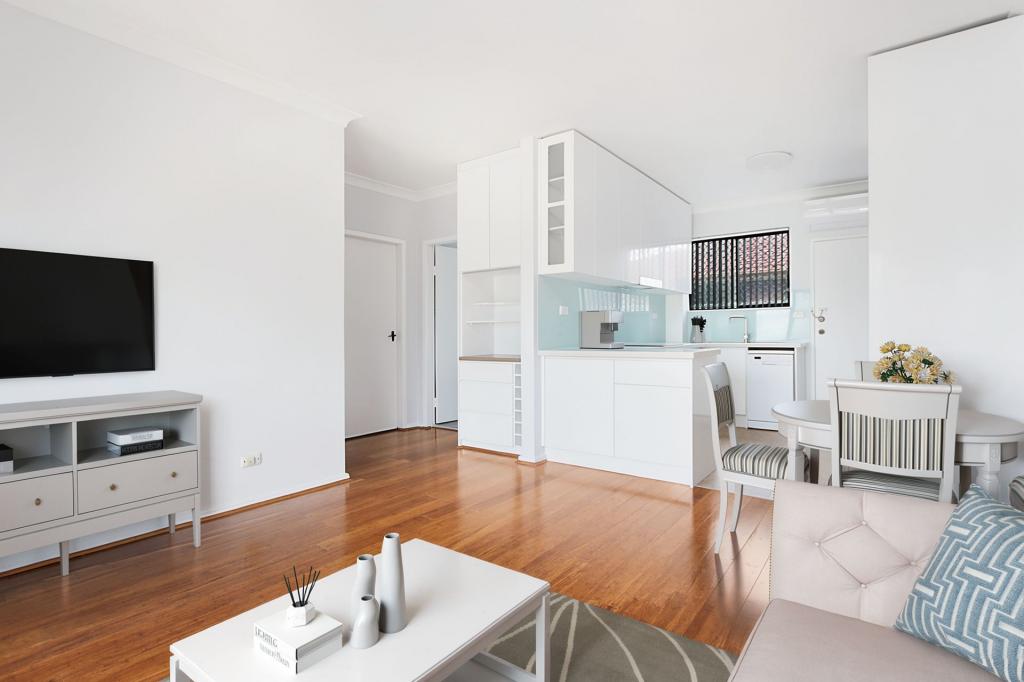 13/1-5 Whitfield Pl, Lake Illawarra, NSW 2528