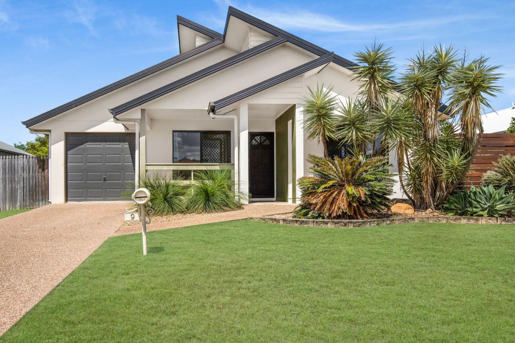 9 Wexford Cres, Mount Low, QLD 4818
