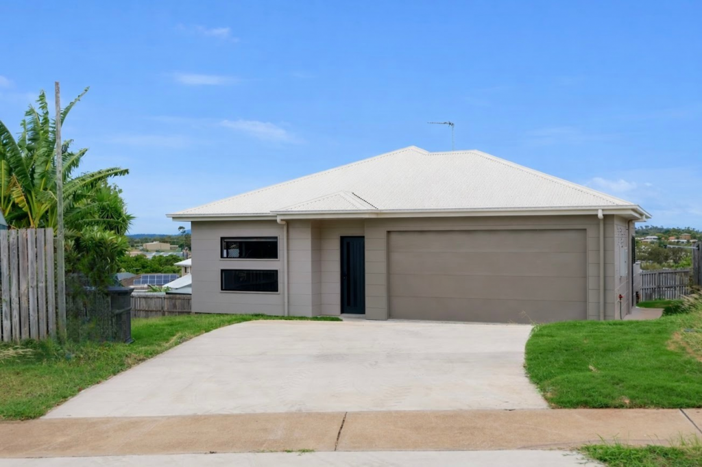 3 Burke And Wills Dr, Gracemere, QLD 4702