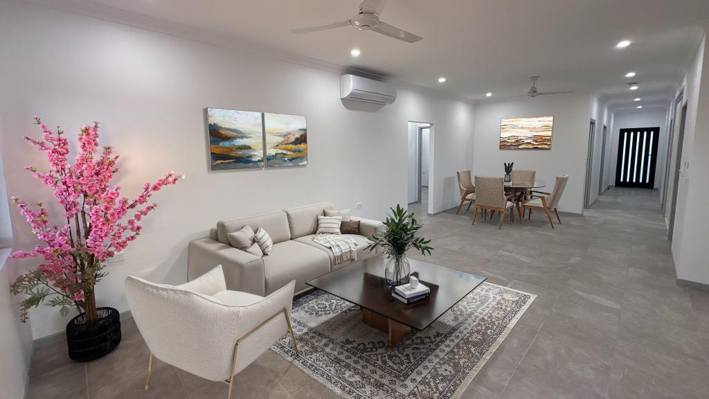 1 KEVIN CT, MAREEBA, QLD 4880