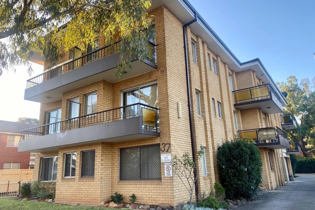 7/37 Calliope St, Guildford, NSW 2161