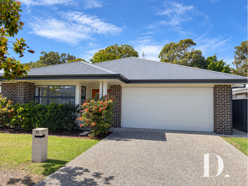 19 Como Ave, Emerald Beach, NSW 2456