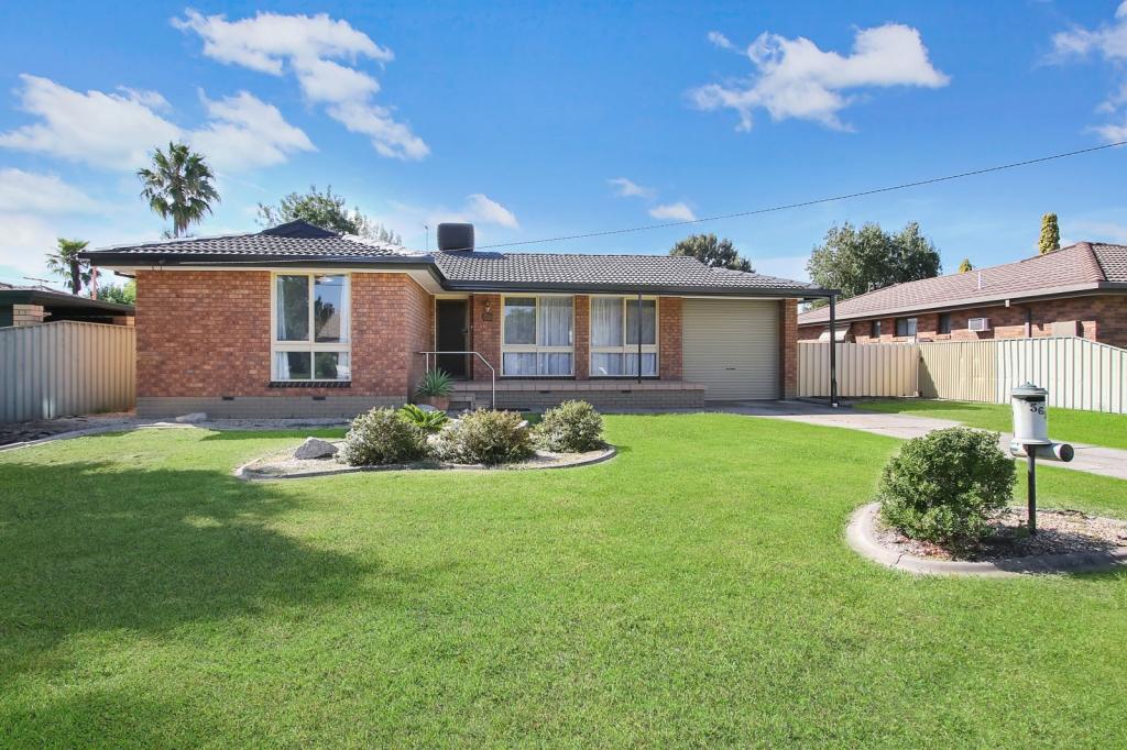562 Brown St, Lavington, NSW 2641