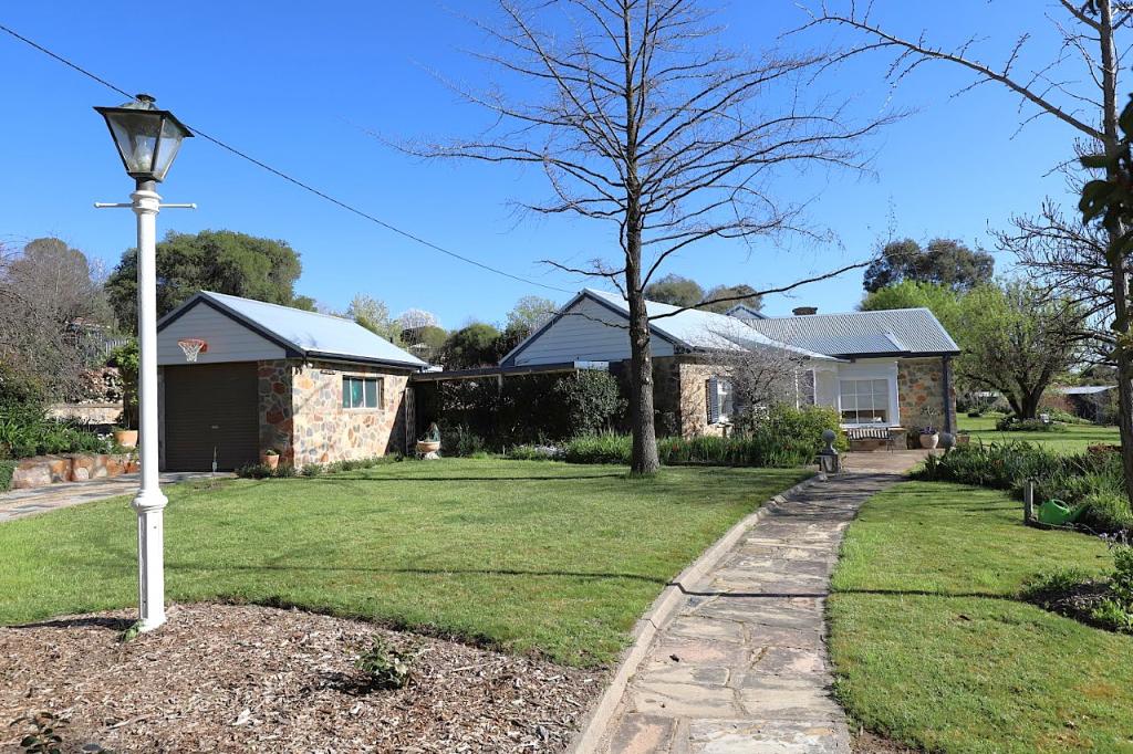 8-10 Richards Street, Cootamundra, NSW 2590