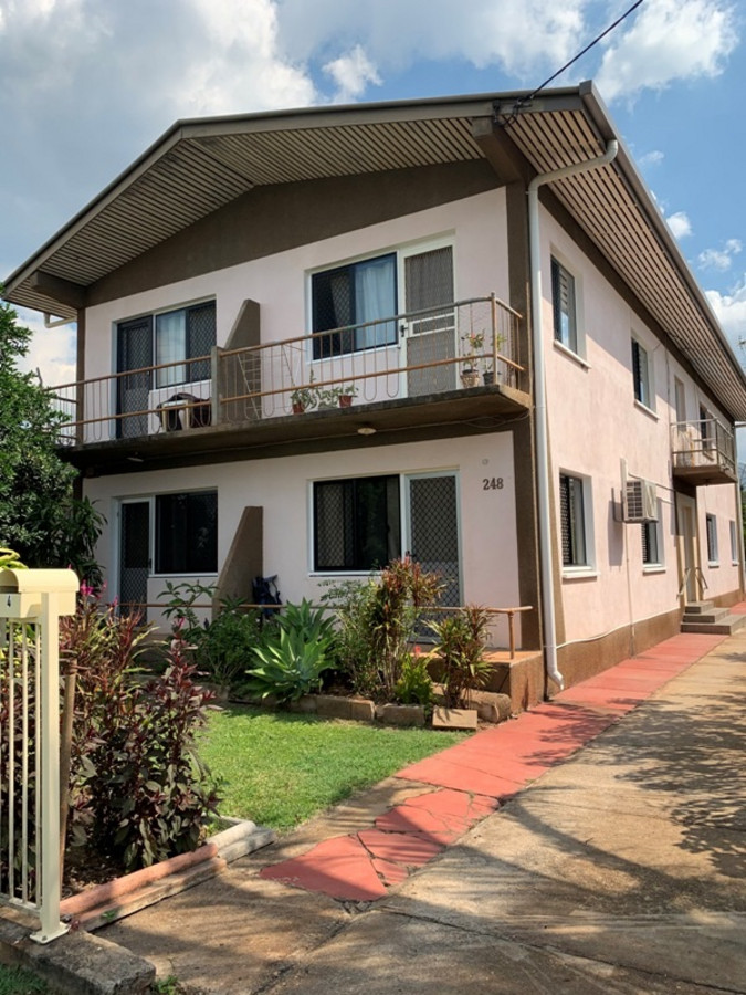 1/248 Walsh St, Mareeba, QLD 4880