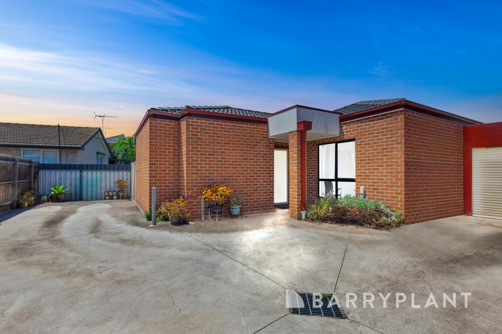 2/110 William St, St Albans, VIC 3021