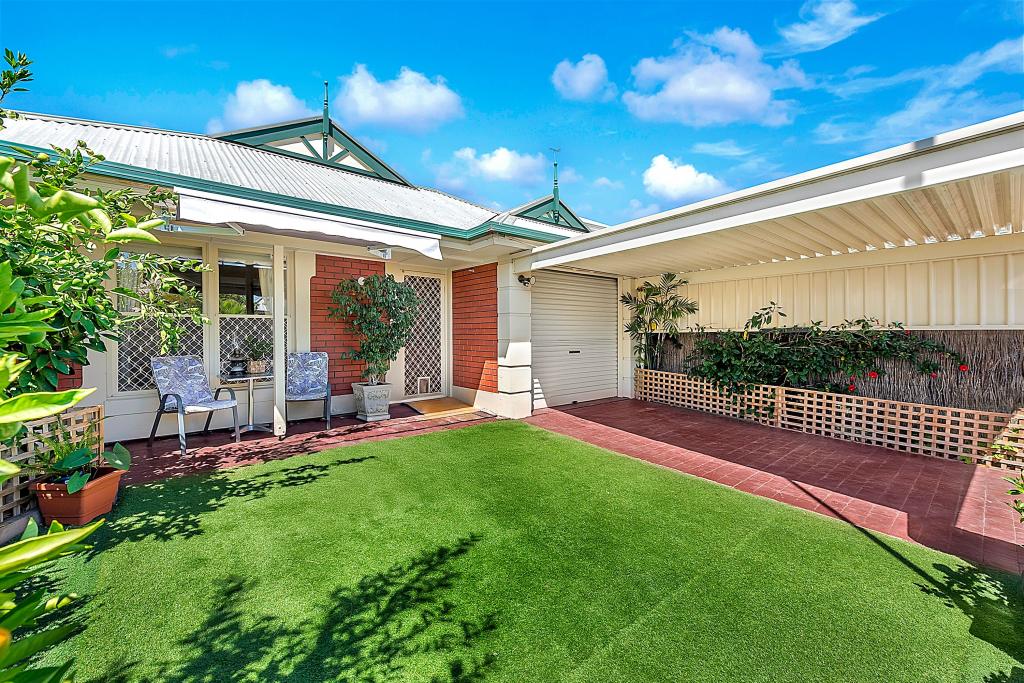2/14a Cave St, Semaphore, SA 5019