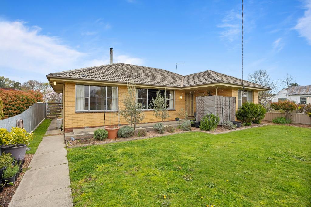 5 Cummins St, Beaufort, VIC 3373