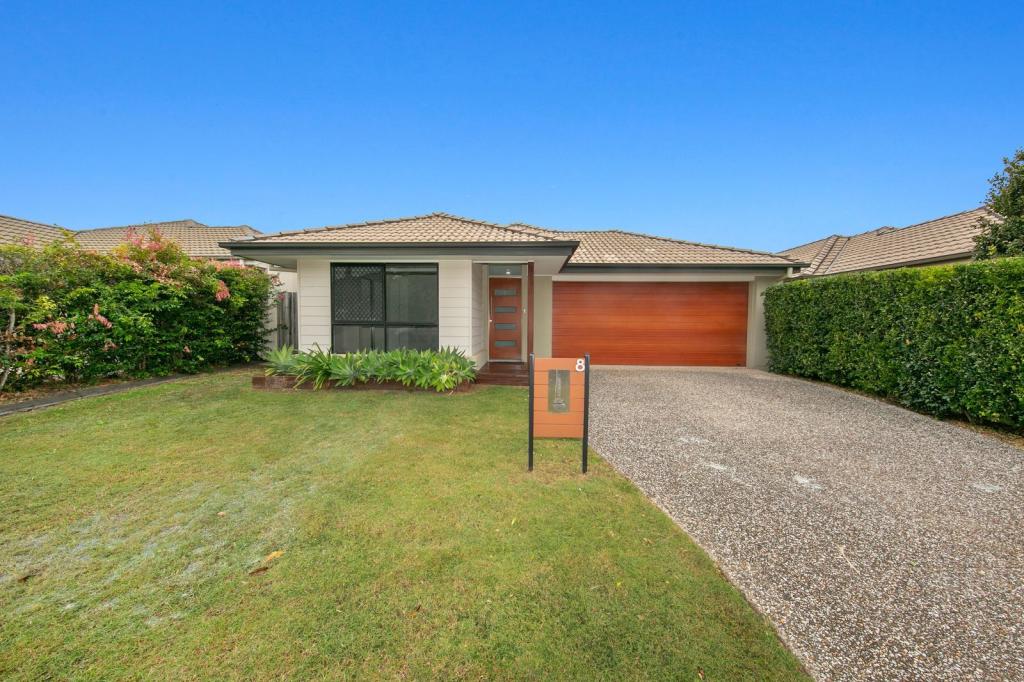 8 SEVERN CRES, NORTH LAKES, QLD 4509