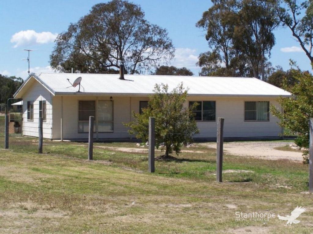 10 Aerodrome Rd, Stanthorpe, QLD 4380