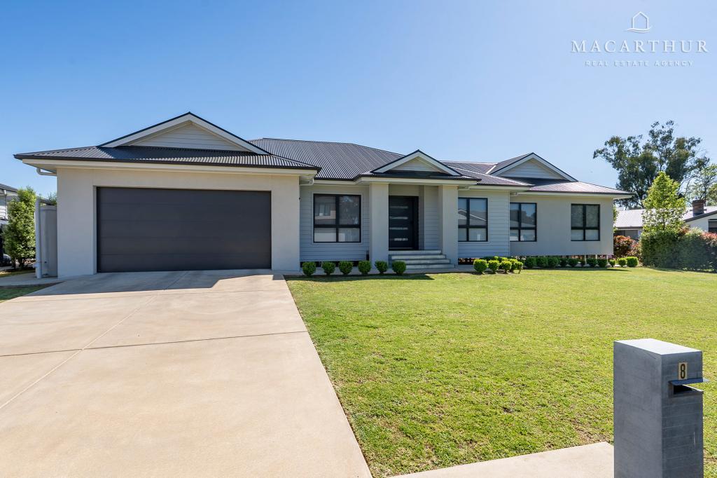 8 Pine Ct, Springvale, NSW 2650