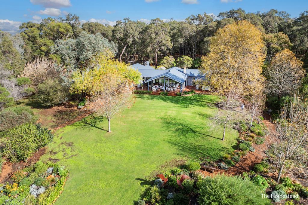 43 ABBEYS FARM RD, YALLINGUP, WA 6282