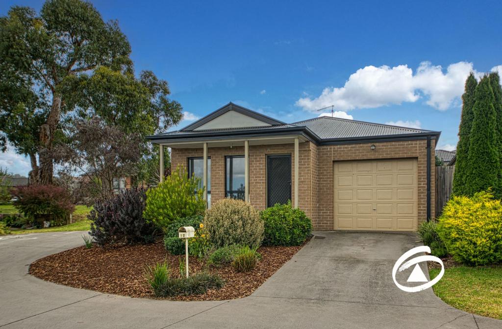 17/103 Army Rd, Pakenham, VIC 3810