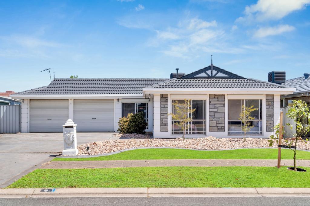 4 Padilla St, Paralowie, SA 5108