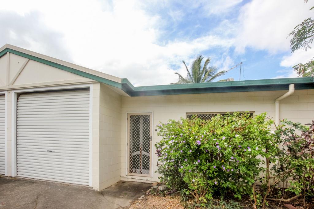 2/9 Atlantic Cl, White Rock, QLD 4868