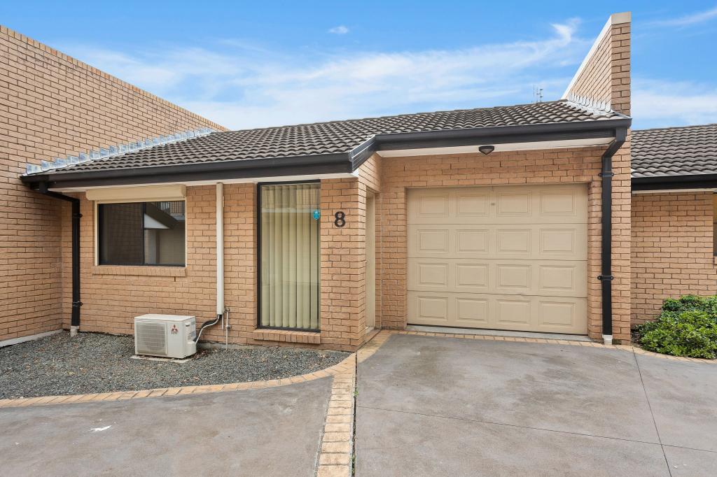8/6-8 Melinda Gr, Lake Heights, NSW 2502