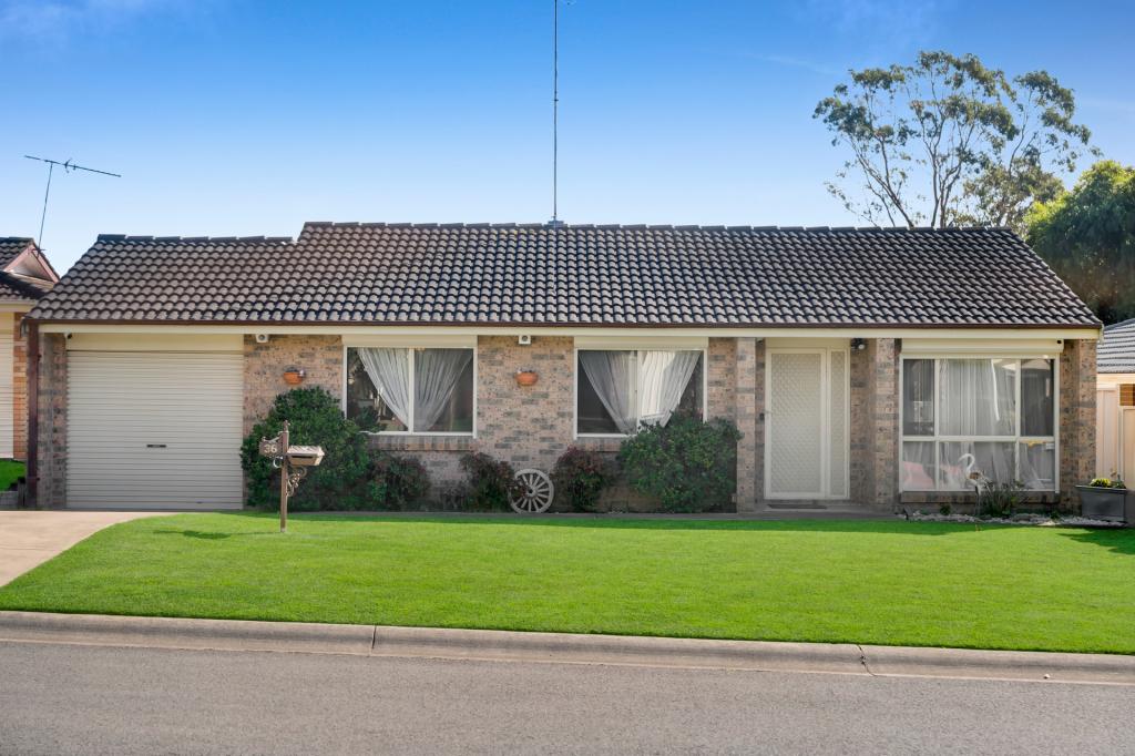 36 Carbasse Cres, St Helens Park, NSW 2560