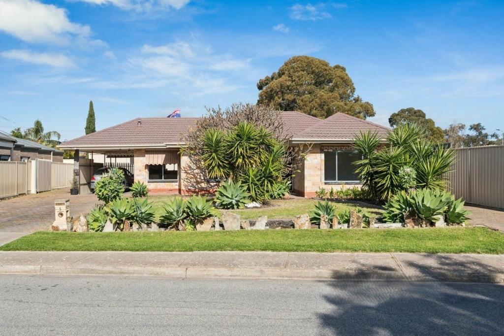 5 Lawrence St, Morphett Vale, SA 5162