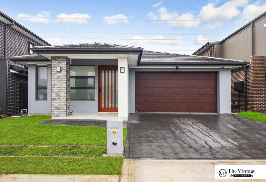 15 Copper Dr, Catherine Field, NSW 2557