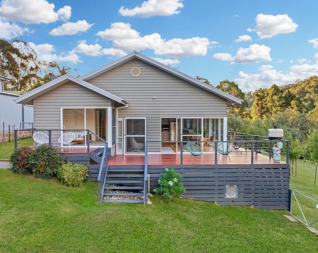 9 Alpine Ridge Dr, Merrijig, VIC 3723