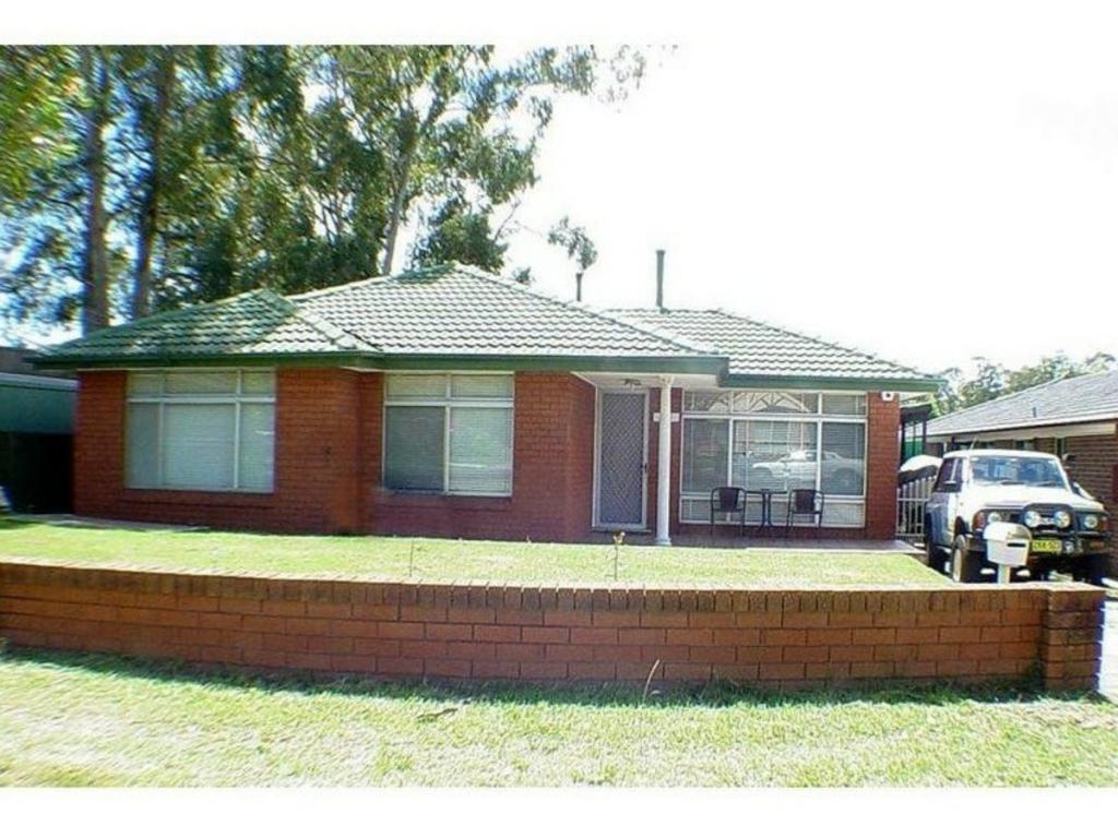 26 Shaw St, Cambridge Park, NSW 2747
