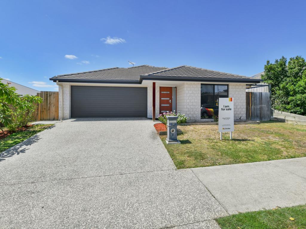 12 Trailblazer Dr, Flagstone, QLD 4280